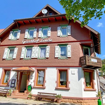 Schwarzwaldgasthaus Linde Шрамберг Екстериор снимка
